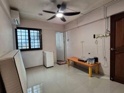 Blk 238 Gombak Gardens (Bukit Batok), HDB 3 Rooms #568284201